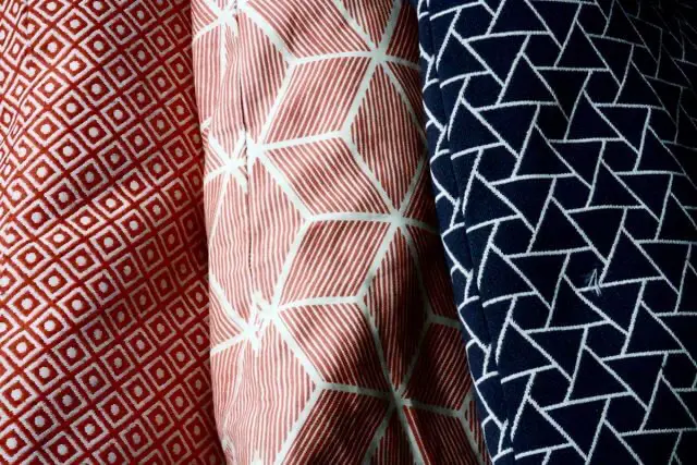 Sélection de tissus à motifs géométriques colorés